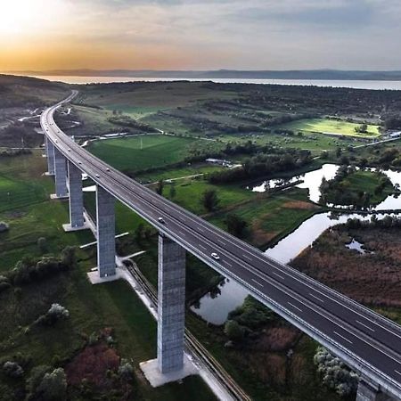 Privát, saját fürdős, erkélyes szoba a Balatonon Kőröshegy Kültér fotó